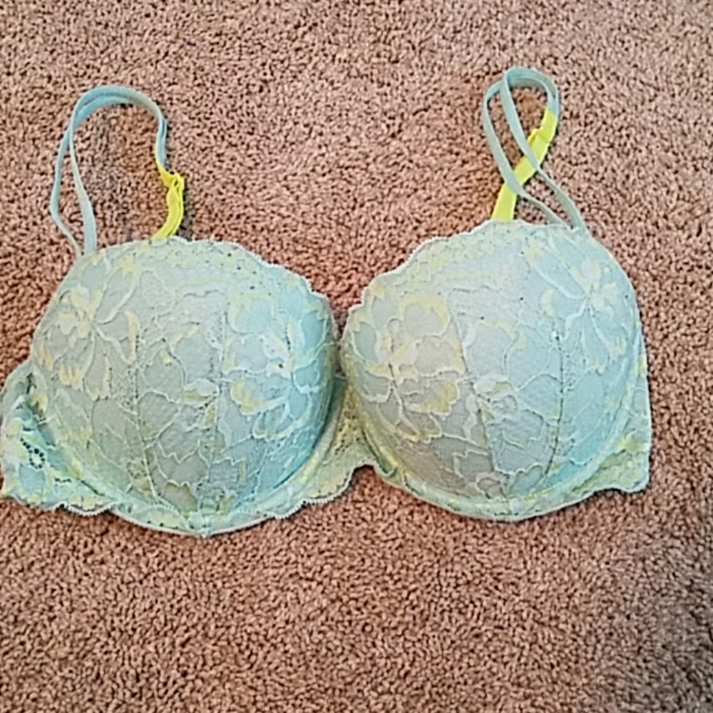 Pink date bra